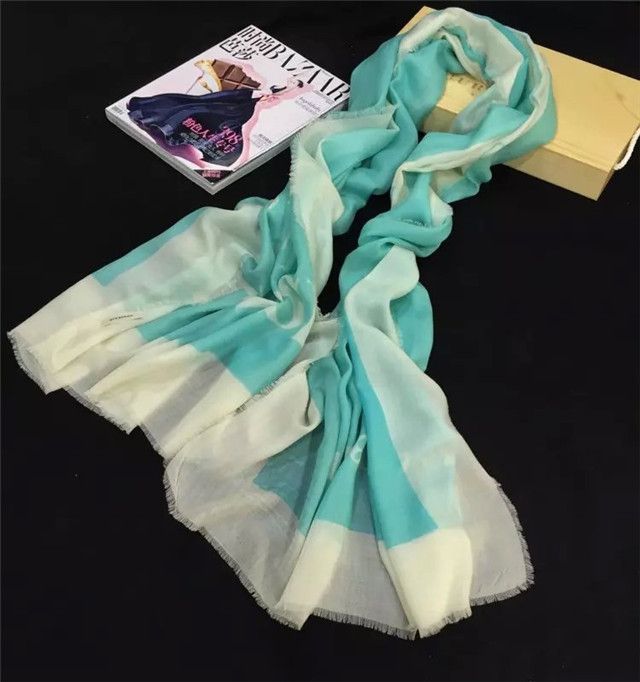 バーバリー マフラー 18134 スーパーコピー