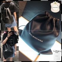 バレンシアガ201116B18スーパーコピー