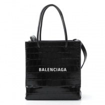 バレンシアガ5724111lr3n1000スーパーコピー