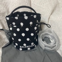 ブランドバレンシアガ656682コピー