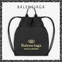 バレンシアガ6569812UA671000スーパーコピー