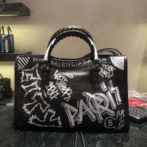 バレンシアガ8031211スーパーコピー