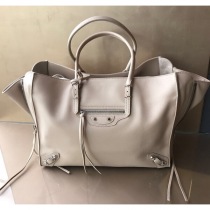 バレンシアガ8032208スーパーコピー