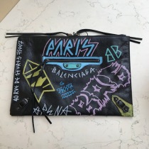 バレンシアガ8051921スーパーコピー