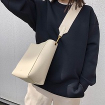 セリーヌ189303AH401CRスーパーコピー