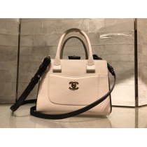 シャネルchanel32スーパーコピー