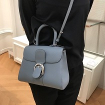 デルヴォーj2207206スーパーコピー