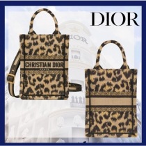 ディオール22050508スーパーコピー