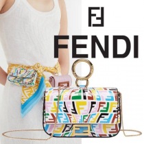 ブランドフェンディ7AR844AGKSF1EXOコピー