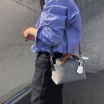 フェンディ8BL1455QJF1BZMスーパーコピー