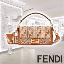 フェンディ8BR600AF2QF1C0Gスーパーコピー