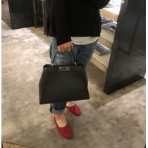 《今こそ投資したい♪》フェンディスーパーコピー セレリアピーカブー