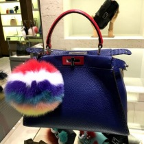 ブランドフェンディPeekabooコピー