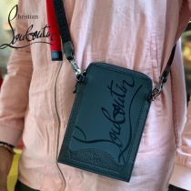 ブランドクリスチャンルブタン3205123CM53コピー