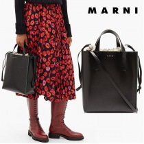 ブランドマルニSHMPV01TY0LV639Z1N99コピー