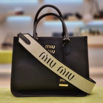 ブランドミュウミュウ5BA249コピー