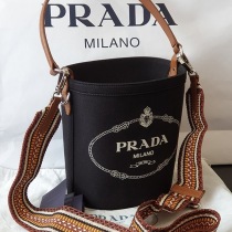 プラダpd05162スーパーコピー