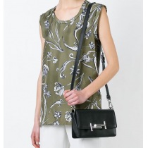 TODS 16SS★トッズ バッグスーパーコピー Tメタルバーデザインショルダー ブラック XBWAMUJ0100XAL B004