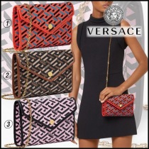 ヴェルサーチェ1A014445B17Vスーパーコピー