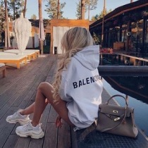 バレンシアガ22080301スーパーコピー