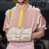 ブランドフェンディFNE95LALQ3F1GGNコピー