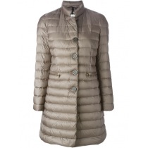 モンクレールMONCLER2スーパーコピー