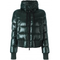 ブランドモンクレールMONCLER96コピー