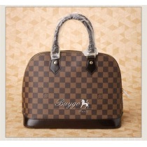ルイヴィトン 偽物バッグアルマ ダミエ N53151
