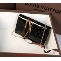 ブランドヴィトンレプリカバッグレプリカブラックショルダーバッグヴェルニエンボス 03341