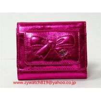 シャネルスーパーコピー　リボン＆ココマーク　メタリック三つ折コンパクト財布　フューシャーピンク　A46894