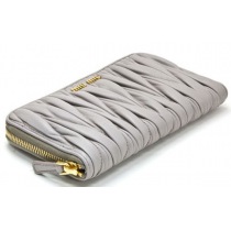 ブランドミュウミュウ13432コピー