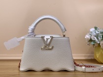 2023 ルイ ヴィトンブランドコピー ミニ ハンドバッグ ホワイト ウェイビー m22121 22122