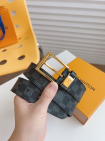 ブランドコピールイヴィトン シティピン 偽物ベルト 136890