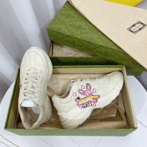 2023年グッチ靴スーパーコピーウサギ年柄ダッドシューズシリーズ 182199