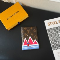 ルイ・ヴイスーパーコピー新到着パスポートホルダー偽物 400569