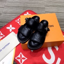 ルイ・ヴィトンコピー新作 厚底エンボス加工クラシック老眼スリッパ AB5562-1