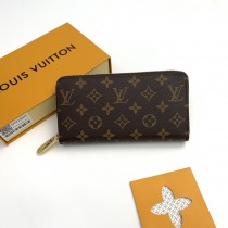 人気のルイ・ヴィトンコピー新作 ローズレッド モノグラム キャンバス 長財布 M41895