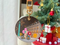 2023ルイ・ヴィトン財布コピー クリスマスメダリオン キーホルダー M81634-2