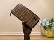 ブランドコピールイ・ヴィトン ジッピーウォレット 偽物ブラウン m60017-1