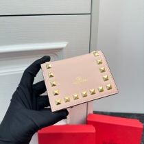 新作ヴァレンティノ ピンク ショートスタイルスーパーコピー財布 102403