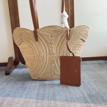 セリーヌスーパーコピーミディアムウーブン TRIOMPHE クラシック バスケット激安バッグ 116982