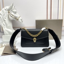 2024ブルガリコピー セルペンティ フォーエバー クロスボディ 偽物バッグ シリーズ 138793