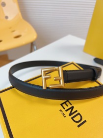 新作フェンディ女性用細コピー偽物ベルト 139974