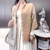 2024高品質シャネルの超多用途メイラード グラデーションスカーフ CH96562