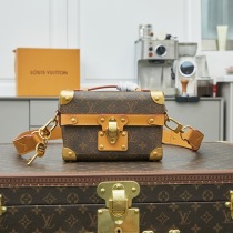 ルイ・ヴィトン ダイナミック チップ エディション ソウル トランク ハンドバッグコピー M11535