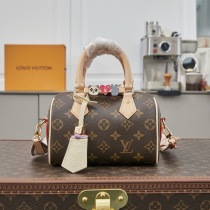 ルイヴィトンスーパーコピー老眼DIYピロー偽物バッグシリーズ M46970