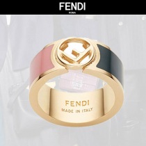 フェンディ2011c01A34A9スーパーコピー