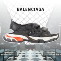 バレンシアガ21061611スーパーコピー