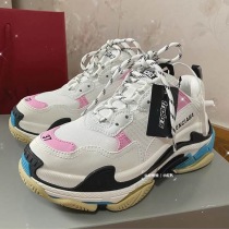 ブランドバレンシアガ524039W09OM9054コピー