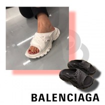 バレンシアガ618084W2NA19000スーパーコピー